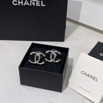 CHANEL [����] ��ǰ/�ι躸��/26SS/���� �� �ΰ� �ǹ� ���� �Ͱ���[����] ��ǰ/�ι躸��/26SS/���� �� �ΰ� �ǹ� ���� �Ͱ�