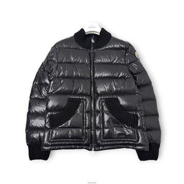 Moncler 24FW ��Ŭ���� ARCELOT �Ƹ����� ���ٿ� �е� ���� 1A00015 5963V 99924FW ��Ŭ���� ARCELOT �Ƹ����� ���ٿ� �е� ���� 1A0001