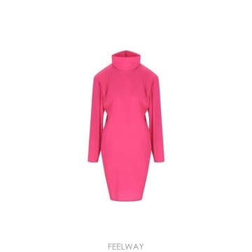 26 FW 생로랑 하이넥 롱슬리브 박시 드레스 핑크 849606Y6I85