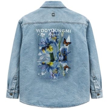 [우영미] 26SS 플라워 백로고 데님 셔츠 블루 남성 셔츠 W261SH26882L / TR