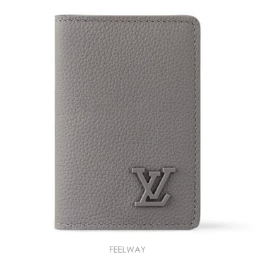 Louis Vuitton 26 FW ���̺��� LV �ΰ� ������ �׷��� ���� ���� ���ų����� ī��Ȧ�� �׷���26 FW ���̺��� LV �ΰ� ������ �׷��� ���� ���� ���ų�