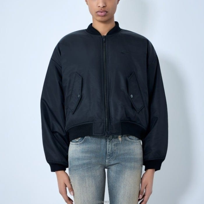 26 FW 발렌시아가 스탠드 칼라 리브드 트림 크롭 봄버 자켓 블랙 857679 TMO13 1000