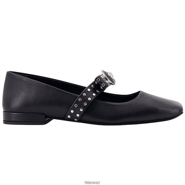 26 FW 베르사체 Gianni 리본 스퀘어토 발레 플랫 1B00P 10160731A01006
