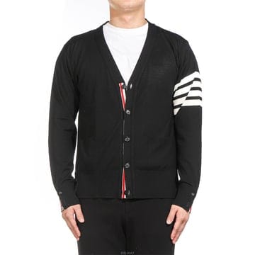 Thom Browne (MKC002A Y1014 001) ���� �缱���� ����� 26SS(MKC002A Y1014 001) ���� �缱���� ����� 26SS