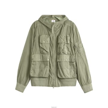 CP컴퍼니 26SS 고글 렌즈 후드 필드자켓 모스그레이 20CMOW005A 005904D 610