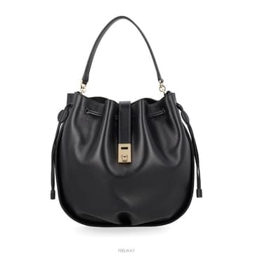 [비엔비명품관] FERRAGAMO 페라가모 여성 허그 버클 버킷백 크로스백
