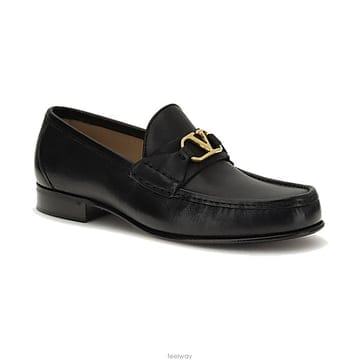 Valentino �߷�Ƽ�� V�ΰ� ���� ���۹߷�Ƽ�� V�ΰ� ���� ����