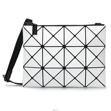 Issey Miyake ������ 26SS �̼��̹̾��� �ٿ��ٿ� �缾Ʈ ũ�ν��� BB66 AG056 01������ 26SS �̼��̹̾��� �ٿ��ٿ� �缾Ʈ ũ�ν��� BB66
