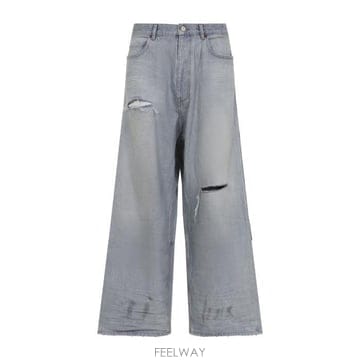 26 FW 발렌시아가 디스트레스드 배기 진 4009 857216TTWB1