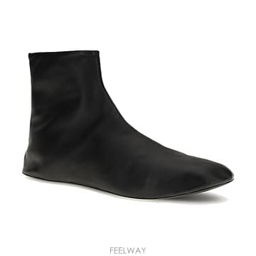 더로우 스텔라 레더 앵클 부츠 블랙