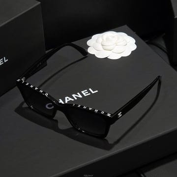 CHANEL [����] ��ǰ/�ι躸��/���� ���۶�/���͸� �ΰ� ������ ���۶� ����[����] ��ǰ/�ι躸��/���� ���۶�/���͸� �ΰ� ������ 