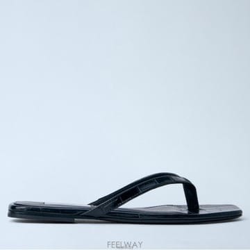 26 FW 토템 크로커 엠보스 레더 플립플랍 샌들 블랙 243 WAS4557 LE0076 001