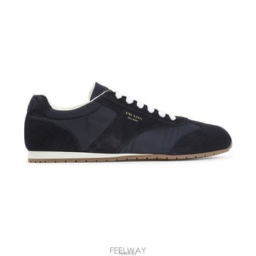 26 FW 프라다 로고 디테일 레이스업 스니커즈 F0008 2EE465FG000D7R
