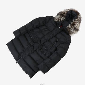 Moncler (�����߰���ǰ)��Ŭ���� C20934988525 ������Ƽ ���е� ���� 1������(�����߰���ǰ)��Ŭ���� C20934988525 ������Ƽ ���е� ��