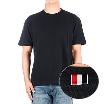 Thom Browne (MJS123A 00050 415) ���� ���� Ƽ���� 26SS(MJS123A 00050 415) ���� ���� Ƽ���� 26SS