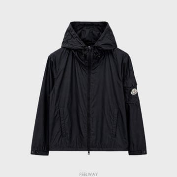 Moncler [��Ŭ����] SASSIERE �羾���� �ΰ� ��ġ ����극��Ŀ �ĵ� ���� ���� ���� ���� 1A00155 598[��Ŭ����] SASSIERE �羾���� �ΰ� ��ġ ����극��Ŀ ��