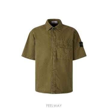26 FW 스톤 아일랜드 숏슬리브 로고 패치 셔츠 V015G L1S151200031S00WN