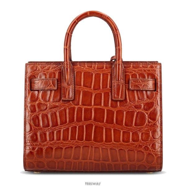 26 FW 생로랑 Sac De Jour 엠보싱 토트백 2547 3987112US0W