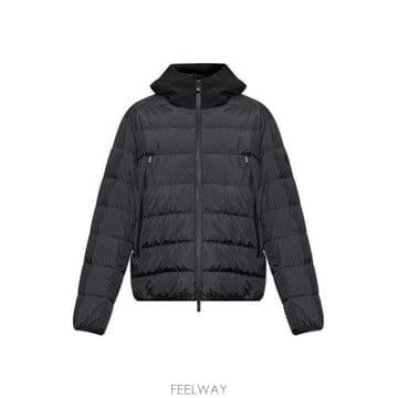 26 FW 몽클레어 로고 패치 집업 패딩 자켓 597U5999 L10911A00027