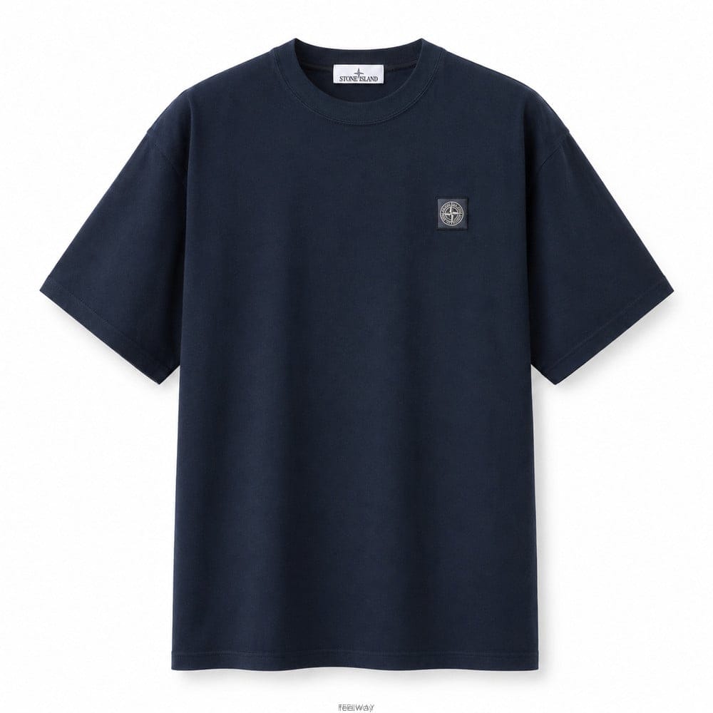 Stone Island (����) ������Ϸ��� 26SS �ڼ��ΰ� ���� Ƽ���� ���̺� 2100035 S0050 V0020(����) ������Ϸ��� 26SS �ڼ��ΰ� ���� Ƽ���� ���̺� 2