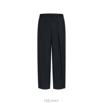 26 FW 톰포드 플리티드 스트레이트 레그 팬츠 블랙 PLMD01WHS23