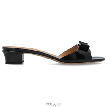 26 FW 페라가모 바라 Vara 보우 바닐라 슬라이드 샌들 01L415VANILLA790899