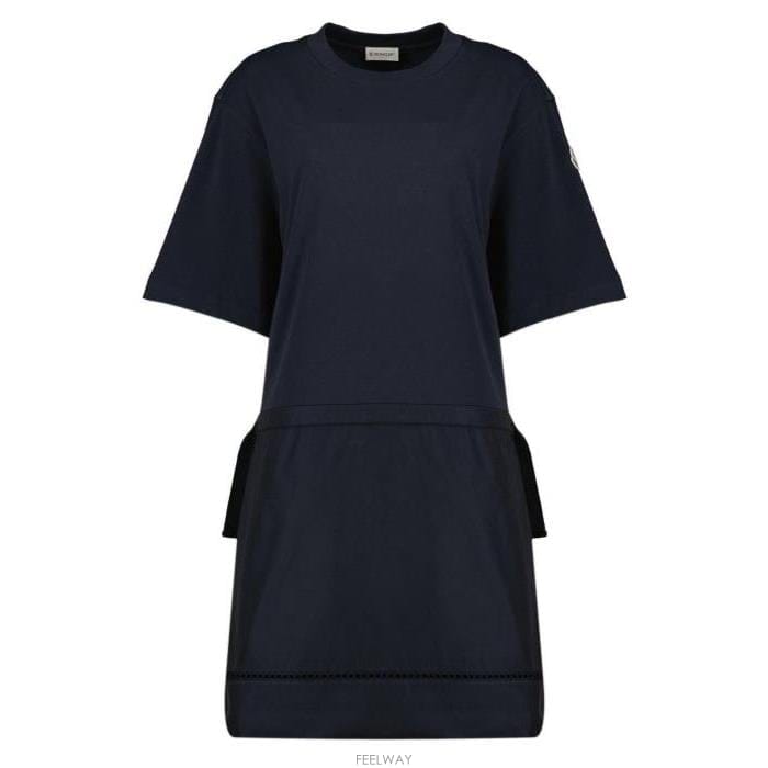 26 FW 몽클레어 로고 패치 티셔츠 코튼퓨어 드레스 78 L10938I0000389AUG