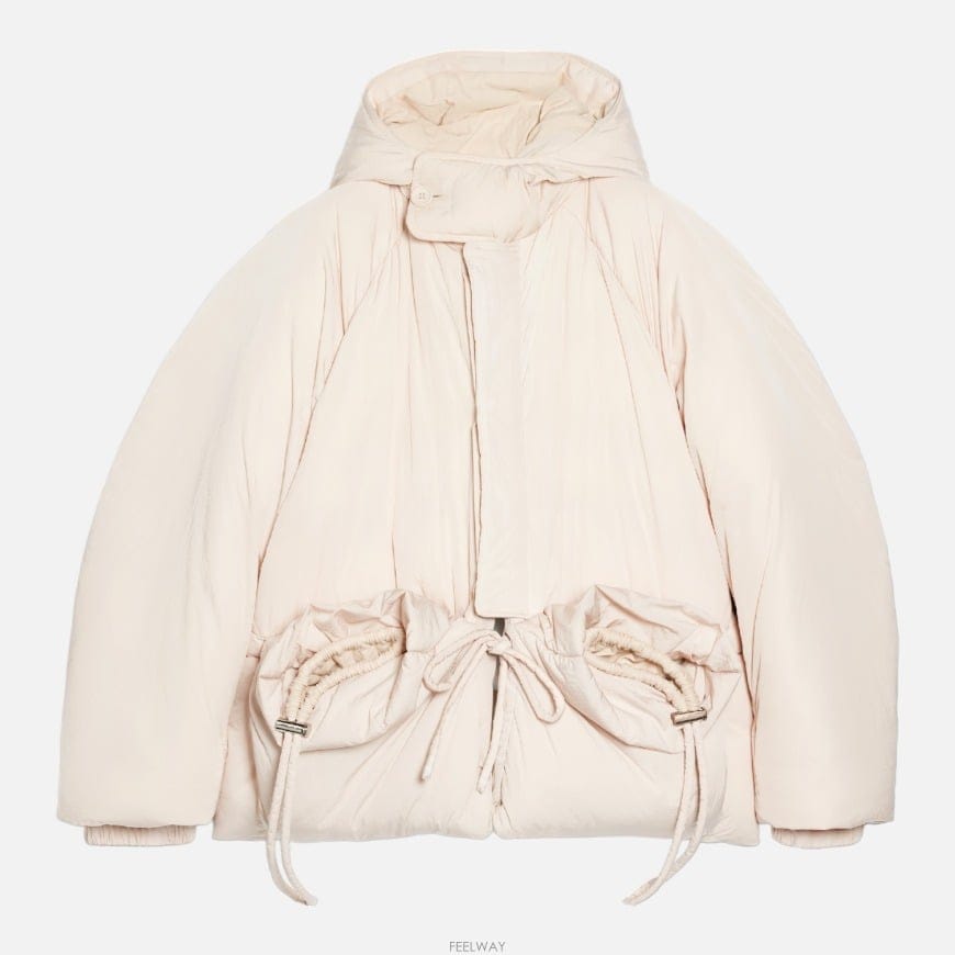 Jacquemus (����) ��ũ���� 23FW �� �ε� īǮ�� ȭ��Ʈ �е� 233CO030 1320 110(����) ��ũ���� 23FW �� �ε� īǮ�� ȭ��Ʈ �е� 233CO0