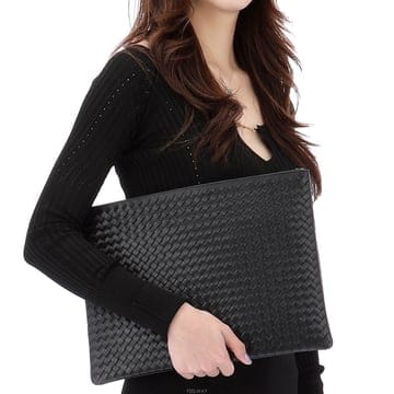 Dragon Diffusion ������ 26SS �巡���ǻ�� A4 ����Ʈ Ŭ��ġ�� 8058 BLACK������ 26SS �巡���ǻ�� A4 ����Ʈ Ŭ��ġ�� 8058 BLACK