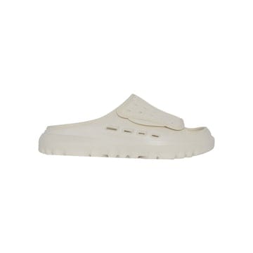 UGG 피크모드 슬라이더 샌들 BVRD