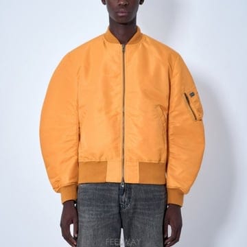 26 FW 마틴 로즈 리브드 트림 스탠드 칼라 봄버 자켓 702WO01200 ORA