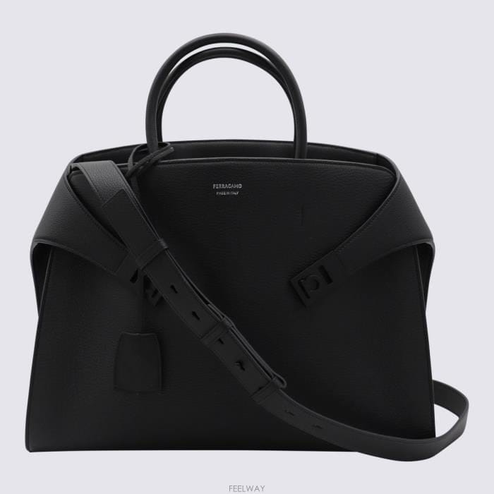 26 FW 페라가모 제트 블랙 탑핸들 숄더백 241683001 779072