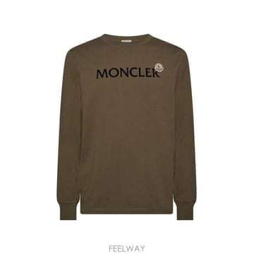 26 FW 몽클레어 로고 패치 크루넥 스웨트셔츠 그린 823 L10918D0000989AYY