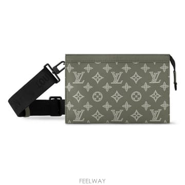 Louis Vuitton 26 FW ���̺��� �ø���׸� Gaston ������ ũ������ ���׷� ����� ���� ũ�ν���26 FW ���̺��� �ø���׸� Gaston ������ ũ������ ���