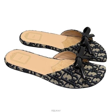 DIOR �����丮 26FW ��� ������ũ ���� �����̵� KCO623OLF S10B�����丮 26FW ��� ������ũ ���� �����̵� KCO623OLF S1