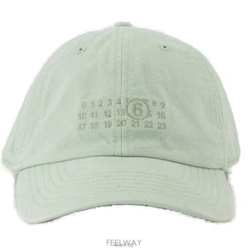 26 FW MM6 메종 마르지엘라 넘버 로고 베이스볼 캡 500 SH0TC0008M35346