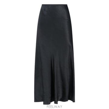 26 FW 메종 마르지엘라 바이어스 컷 새틴 미디 스커트 900 S29MA0512M35586