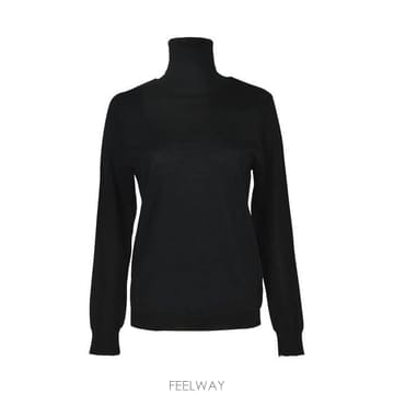 26 FW 메종 마르지엘라 4 스티치 하이넥 점퍼 900 S51HL0015M13057