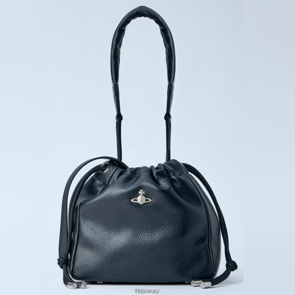 26 FW 비비안웨스트우드 Hilary S 레더 스몰 힐러리 버킷 숄더백 4C03000CU S000D N40