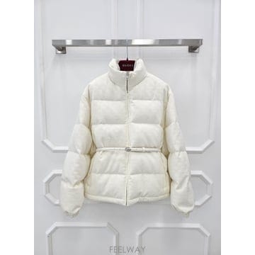 GUCCI [�̴ٽ�] ���� GG ĵ���� ���� �չ� ��Ŷ 36 817549 ����ǰ[�̴ٽ�] ���� GG ĵ���� ���� �չ� ��Ŷ 36 817549 ����