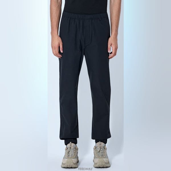 26 FW 몽클레어 블랙 로고 패치 밴딩 조거 트랙 팬츠 BLK L2091 2A00003 599M5 999