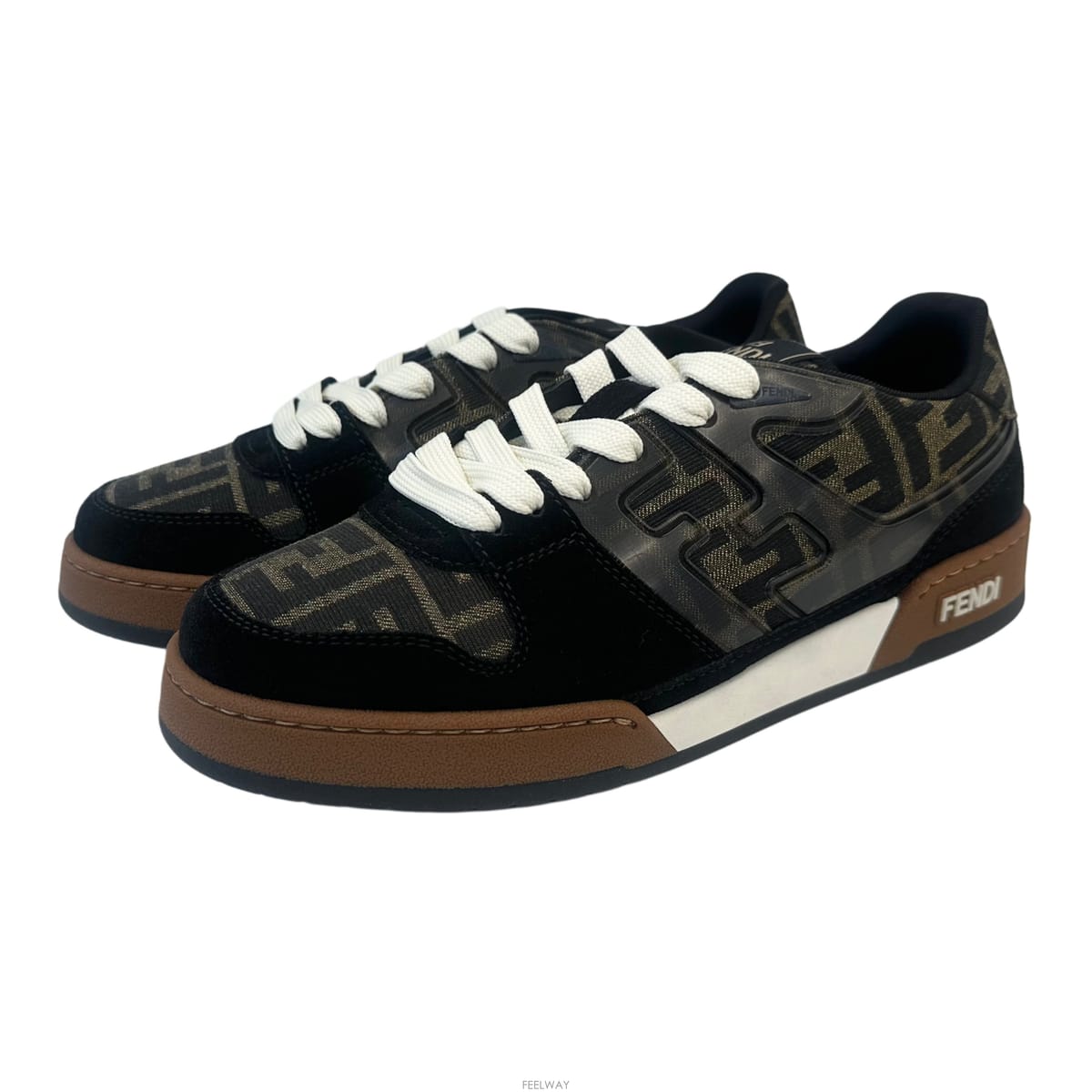 FENDI [�������] 26SS ��� ��ġ �ο�ž ����Ŀ�� 7E1688 AQ6I F1PXA[�������] 26SS ��� ��ġ �ο�ž ����Ŀ�� 7E1688 AQ6I 