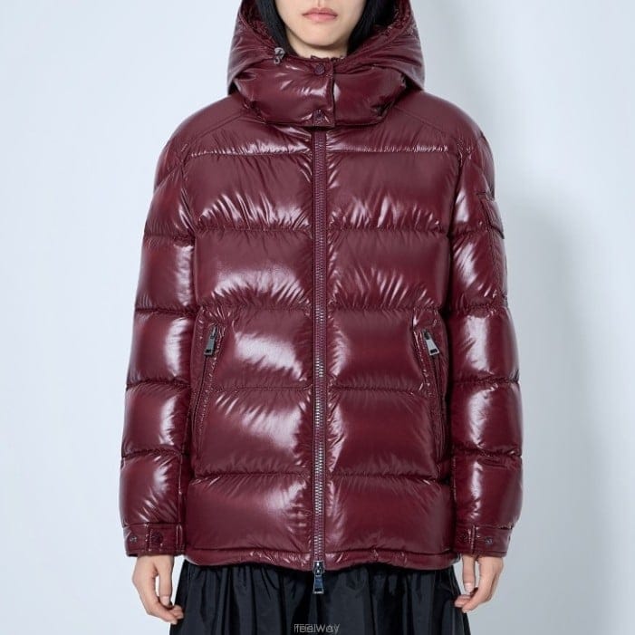 26 FW 몽클레어 Maire 마이레 퀼트 패딩 후드 자켓 버건디 L2093 1A00142 68950 464