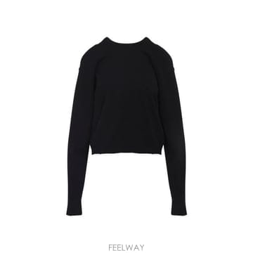 26 FW 메종 마르지엘라 4 스티치 디테일 크루넥라인 점퍼 900 S29HL0023M13178