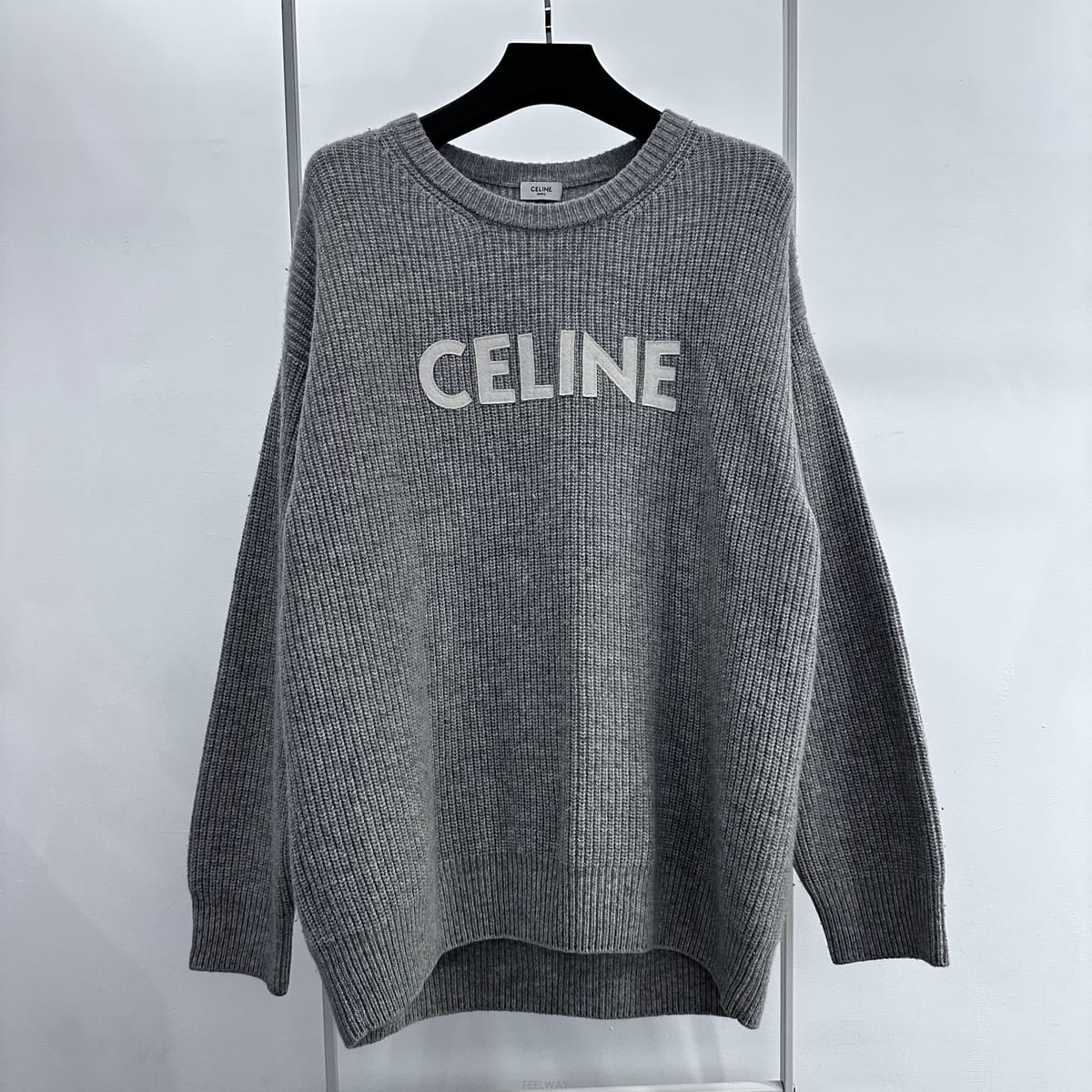 CELINE ������ ����� �� �ΰ� ��Ʈ �׷��� / M������ ����� �� �ΰ� ��Ʈ �׷��� / M