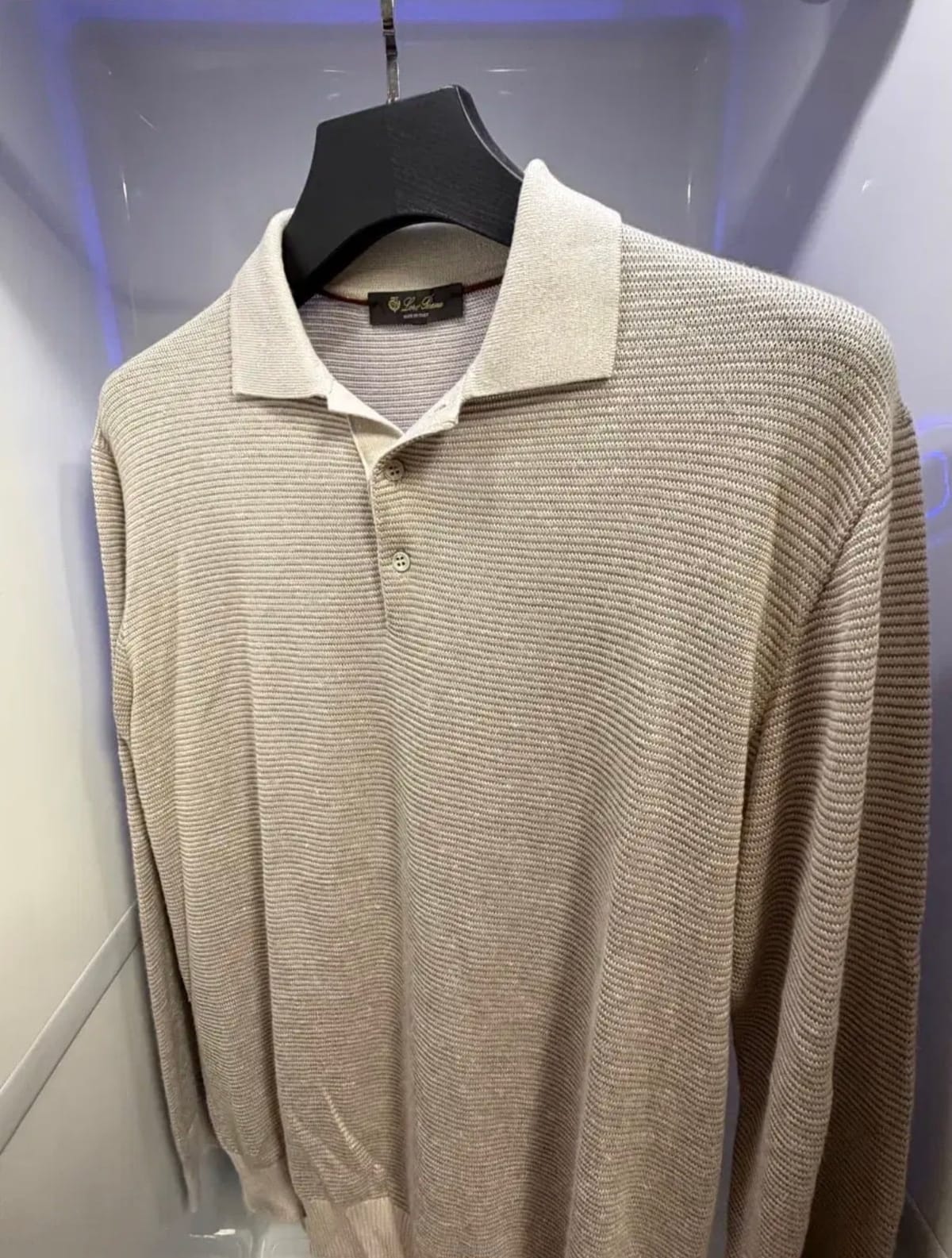 Loro Piana �η��ǾƳ� ĳ�ù̾� ī��Ƽ 52 ��ȭ���Ƿη��ǾƳ� ĳ�ù̾� ī��Ƽ 52 ��ȭ����
