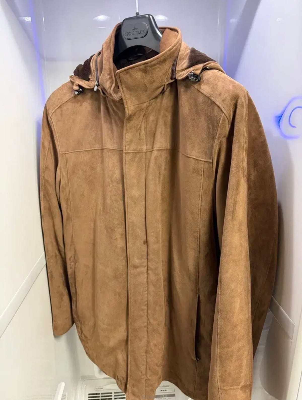 Loro Piana �η��ǾƳ� �����̵� Ǯ ��ũ ���� M�η��ǾƳ� �����̵� Ǯ ��ũ ���� M