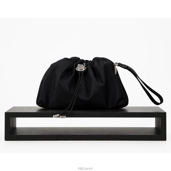 Moncler ��Ŭ���� Ʈ�� �ΰ� �ö�ũ ��ν�Ʈ�� �Ŀ�ġ ���� L109B6A00001M6980-999��Ŭ���� Ʈ�� �ΰ� �ö�ũ ��ν�Ʈ�� �Ŀ�ġ ���� L109B
