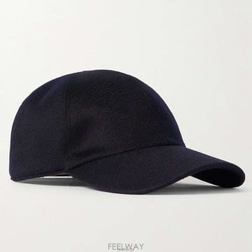 로로피아나 아이비 로고 디보스드 레더 백 탭 캐시미어 베이스볼 캡 네이비