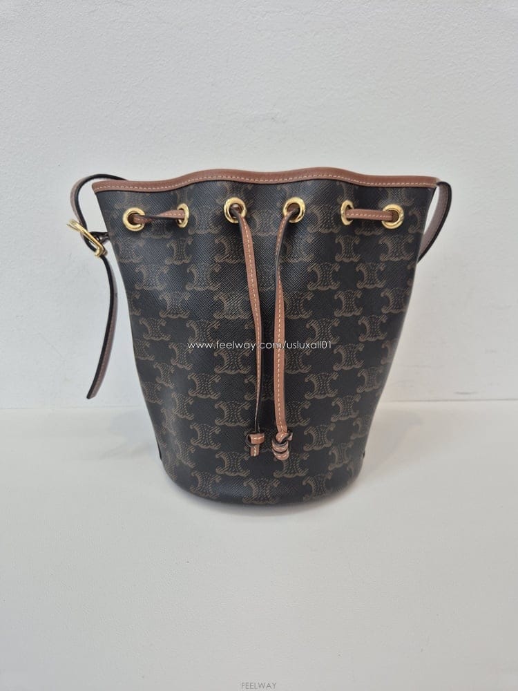 CELINE [�߰� ��ǰ ������ �����] ������ Ʈ������ ĵ���� ���� ��ο콺Ʈ�� �� ź 191142BZJ[�߰� ��ǰ ������ �����] ������ Ʈ������ ĵ���� ���� 
